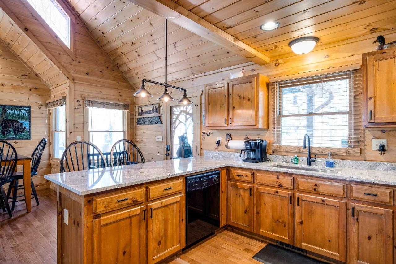 Blue Ridge Bear Bungalow Exterior foto